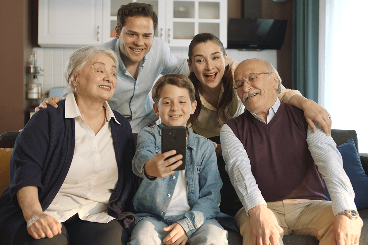 Expat families face unique challenges in maintaining linguistic consistency for their children